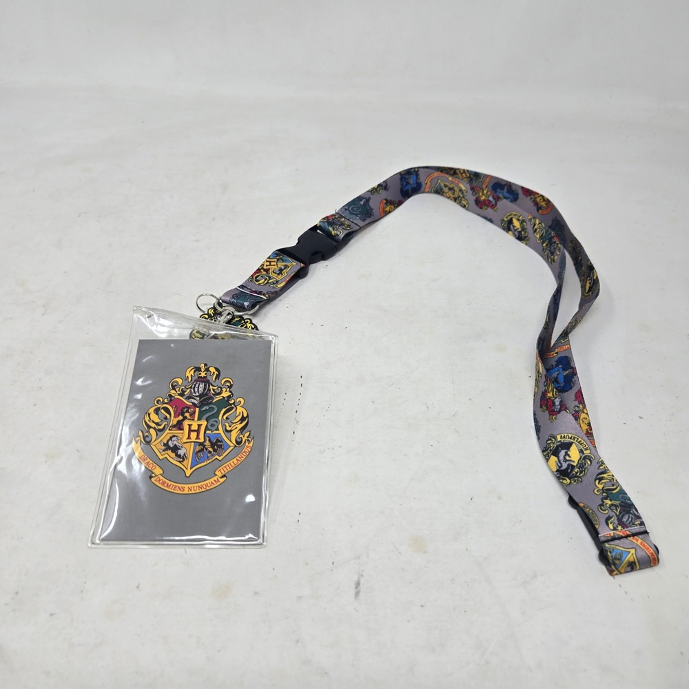 Bioworld Harry Potter Hogwarts Crest Lanyard Gray ID Holder Charm LA42ZQHPTSI00